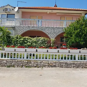 Olive Garden 1 Pula